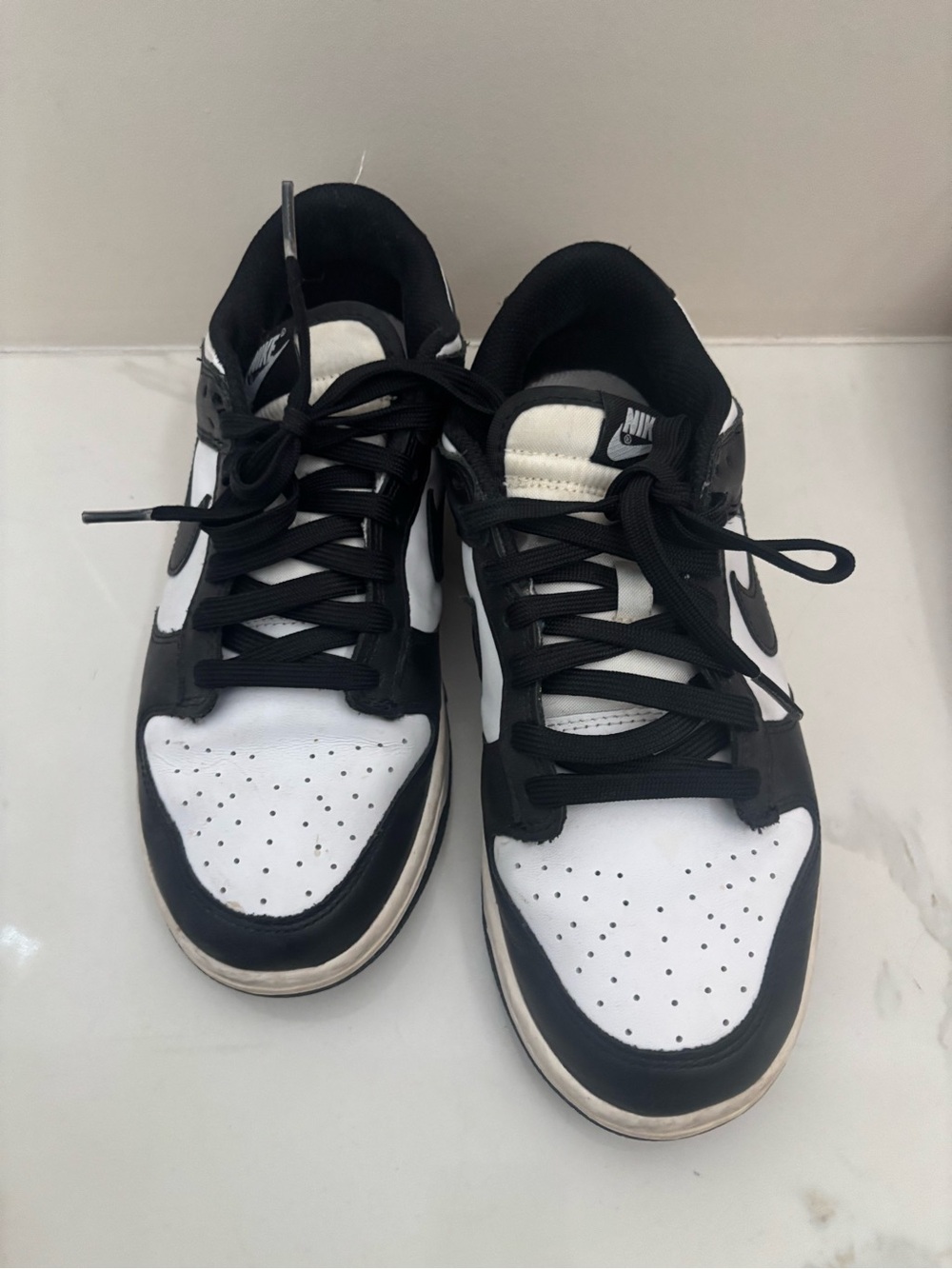 Nike Black and White Low-Top panda Sneakers